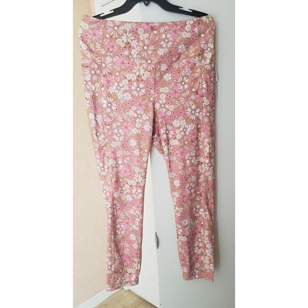 NWT KENSIE PERFORMANCE CARAMEL VINTAGE FLORAL POCKET LEGGING SZ 1X - Picture 2 of 6